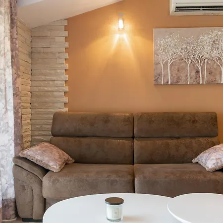 Deluxe Bambi With Panoramic View شقة