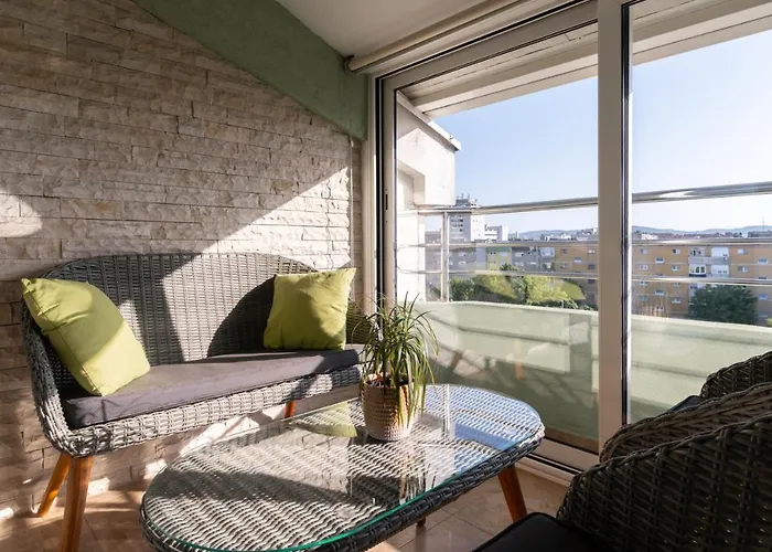 Апартаменты Deluxe Bambi With Panoramic View *