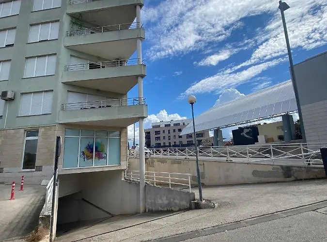 Deluxe Bambi With Panoramic View Апартаменты *