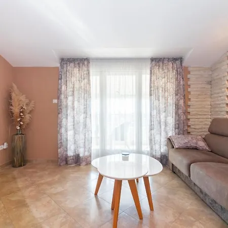 Deluxe Bambi With Panoramic View Apartman
