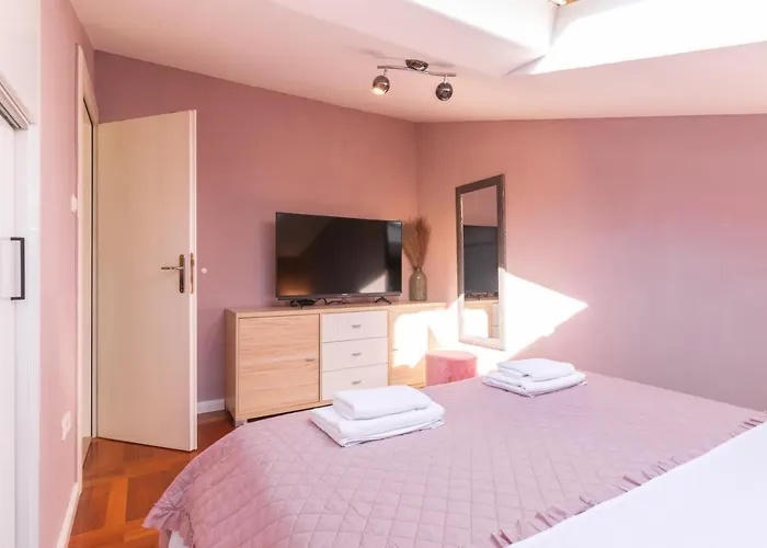 Deluxe Bambi With Panoramic View Appartement Zadar